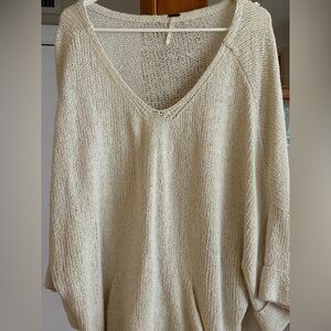 Free People Cream oversized V-Neck Sweater with pockets